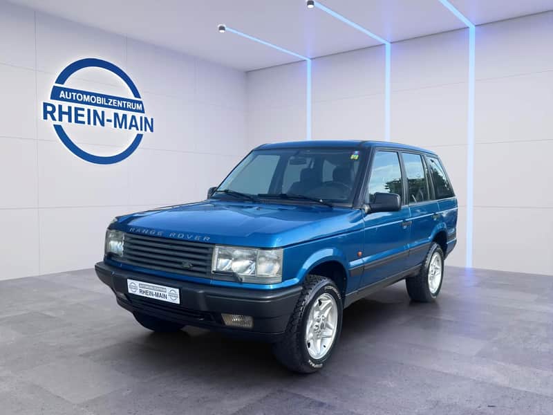 Land Rover Range Rover Vogue 4.6 HSE im Studio des Automobilzentrums Rhein-Main