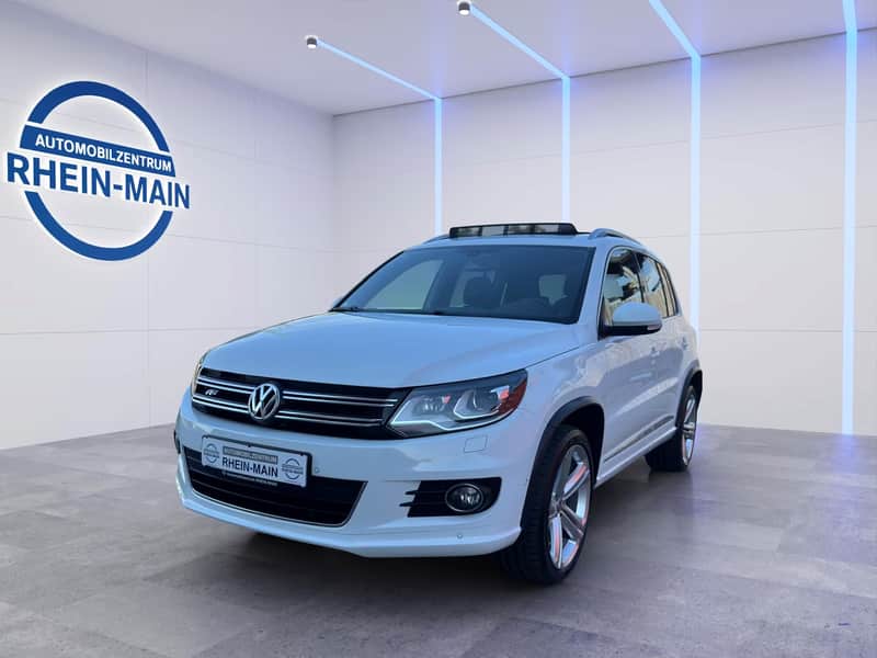 VW Tiguan R-Line 4Motion im Studio des Automobilzentrums Rhein-Main