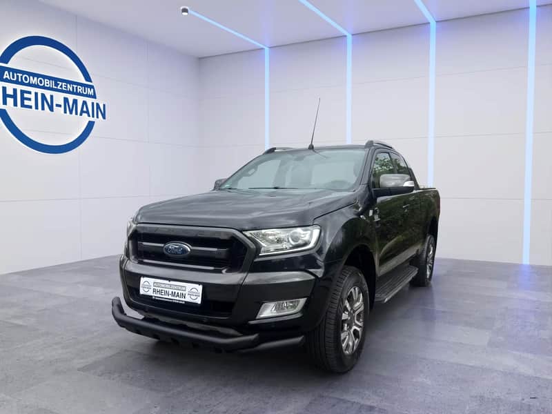 Ford Ranger Wildtrak Extrakabine 4x4 im Studio des Automobilzentrums Rhein-Main