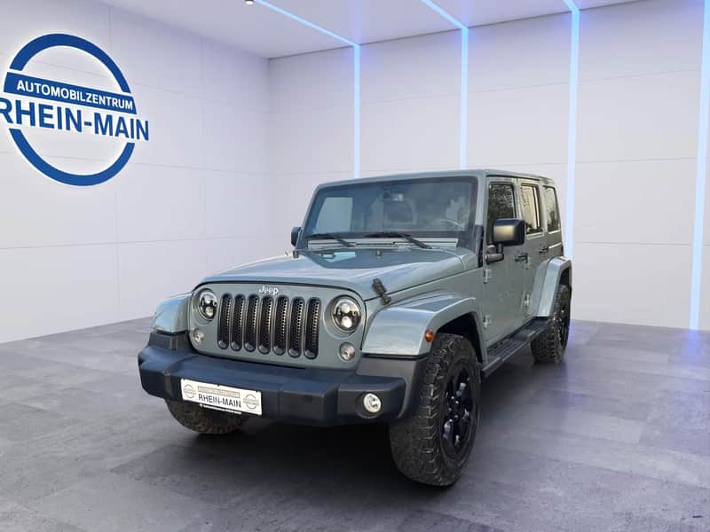 Jeep Wrangler Sahara Automatik im Studio des Automobilzentrums Rhein-Main
